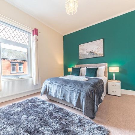 *King Bed* Luxury City Centre House Barrow-in-Furness Zewnętrze zdjęcie