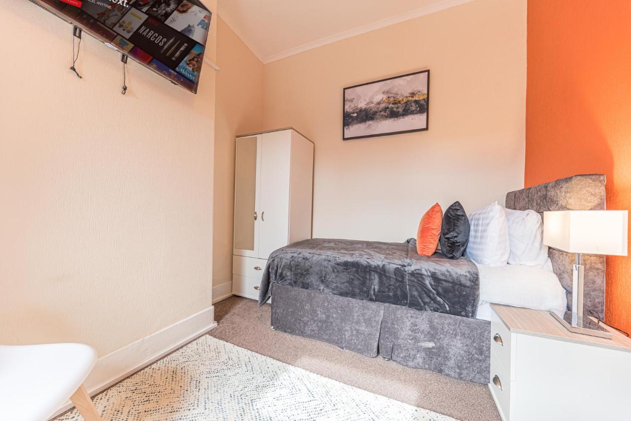*King Bed* Luxury City Centre House Barrow-in-Furness Zewnętrze zdjęcie