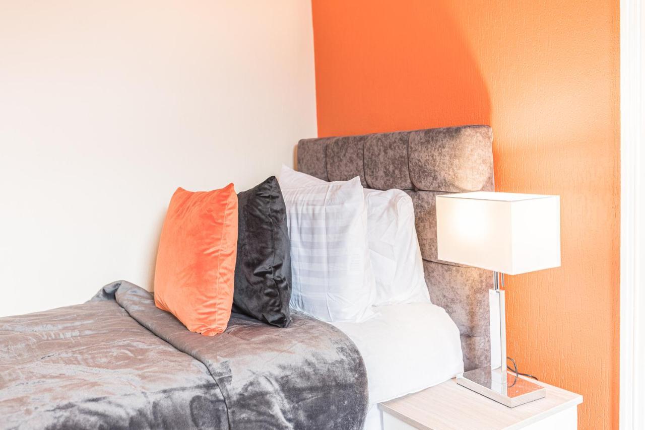 *King Bed* Luxury City Centre House Barrow-in-Furness Zewnętrze zdjęcie